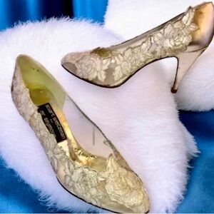 Stuart Weitzman For Mr. Seymour Pump SHEER MESH & Floral Lace